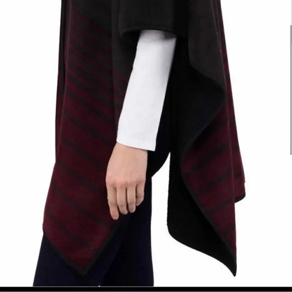 Ike Behar Ladies' Reversible Wrap with High Pile Fleece - Picture 5 of 5